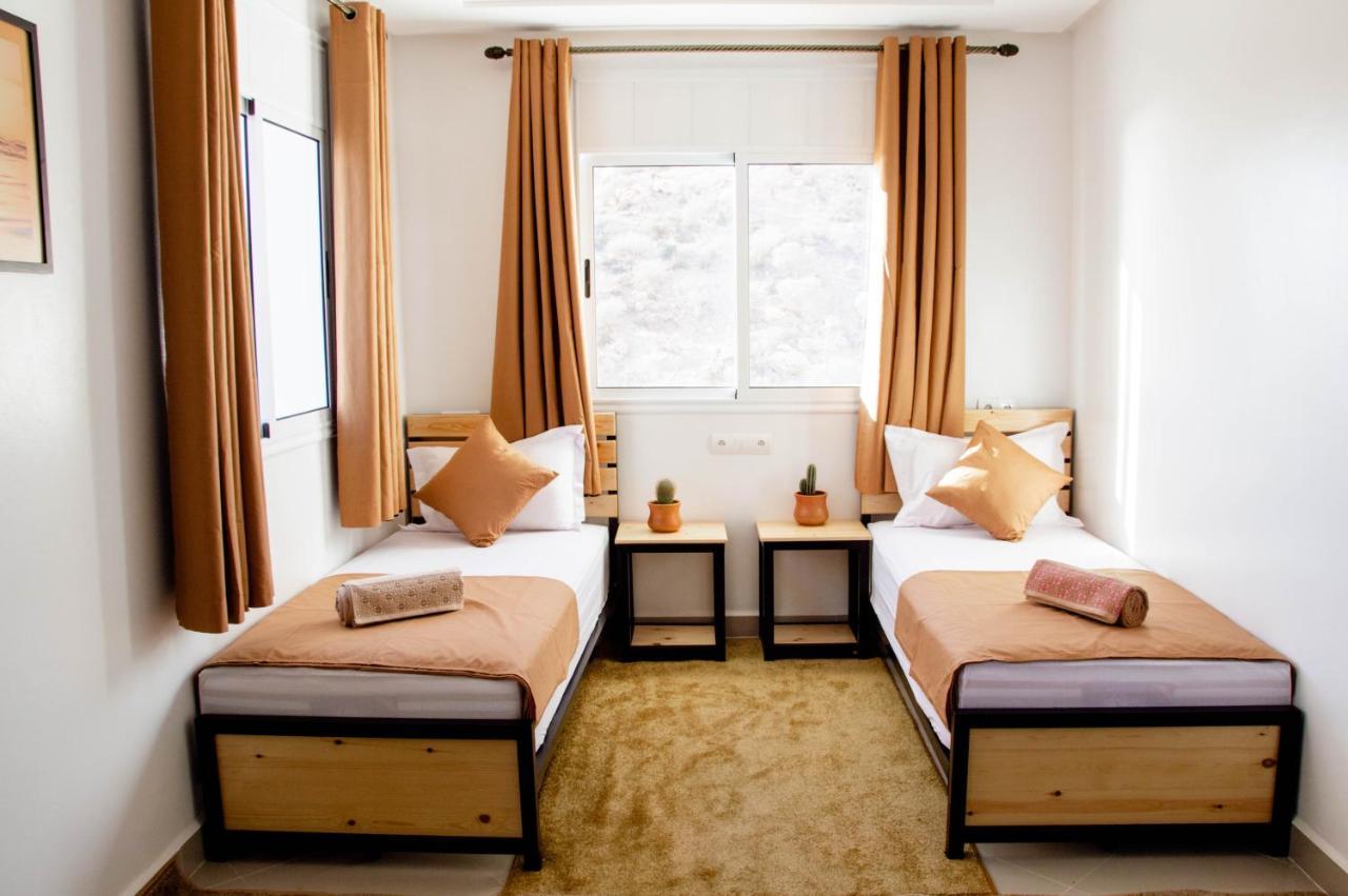 Mouja Surf Camp Hostel Taghazout Ngoại thất bức ảnh