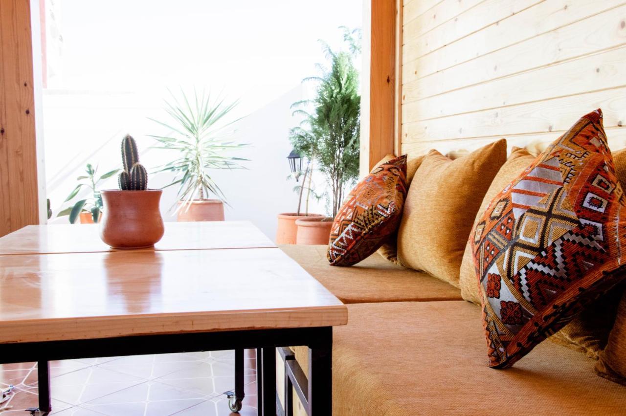 Mouja Surf Camp Hostel Taghazout Ngoại thất bức ảnh